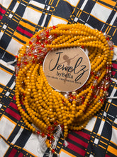 Load image into Gallery viewer, Lady B