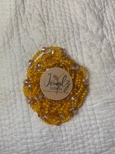 Load image into Gallery viewer, Lady B