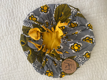 Load image into Gallery viewer, African Print Bonnets and Head Wrap!